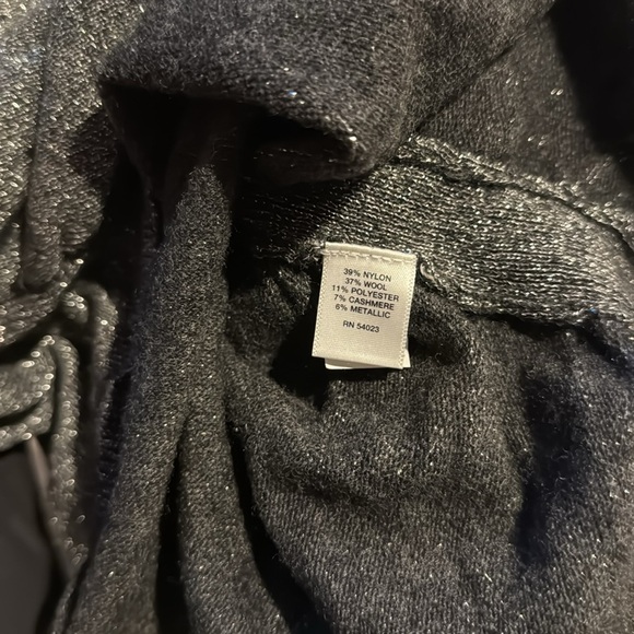 Banana Republic gray sparkle nylon/wool/polyester/cashmere/metallic sweater. Lrg - Picture 7 of 7